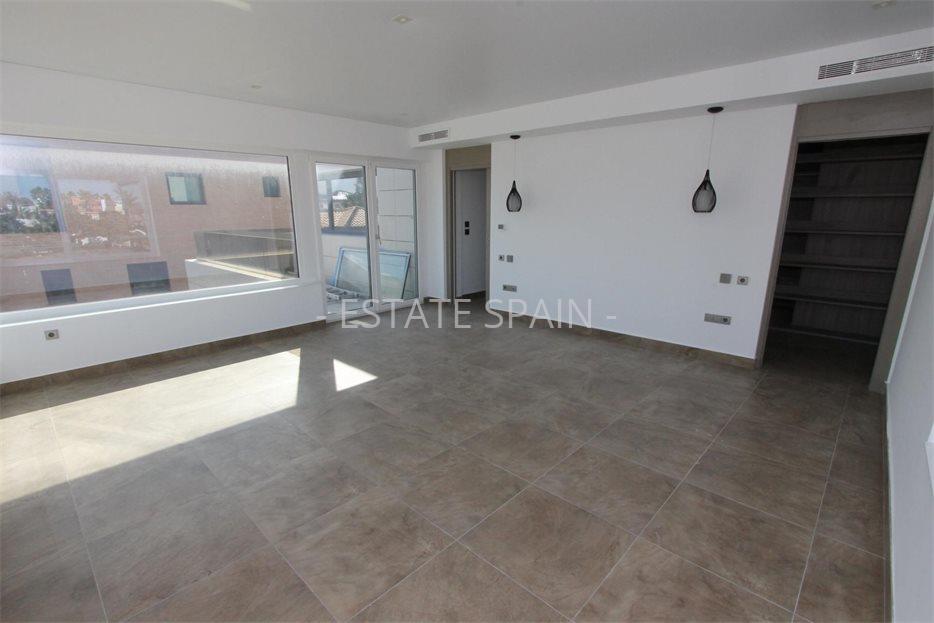 Вилла в Торревьехе 415 м2 №VL19112937C5A  - Продажа - 22 large