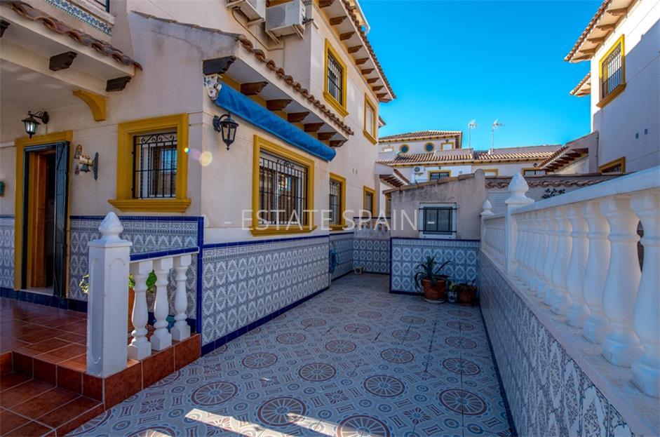 Таунхаус в Пунта-Приме 119 м2 №TAU181264E98  - Продажа - 22 large