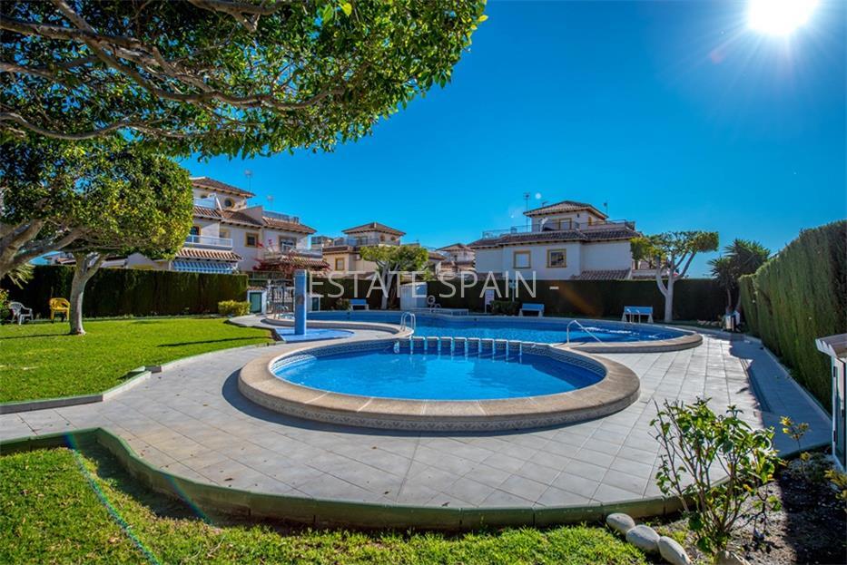 Таунхаус в Пунта-Приме 119 м2 №TAU181264E98  - Продажа - 2 large