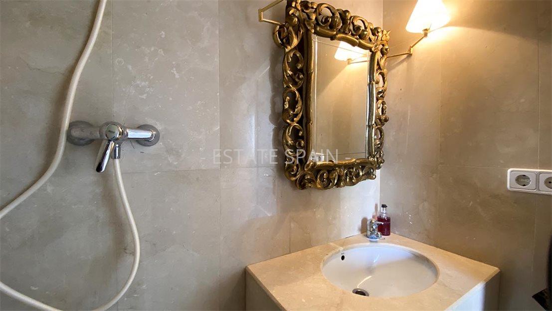 Апартаменты в Бенидорме 200 м2 №ART22113A672E  - Продажа - 35 large