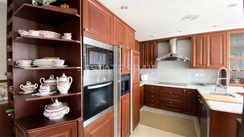 Апартаменты в Бенидорме 200 м2 №ART22113A672E  - Продажа - 37 preview