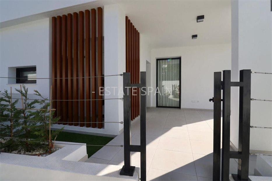 Вилла в Эстепоне 132 м2 №VL23103730E3  - Продажа - 17 large