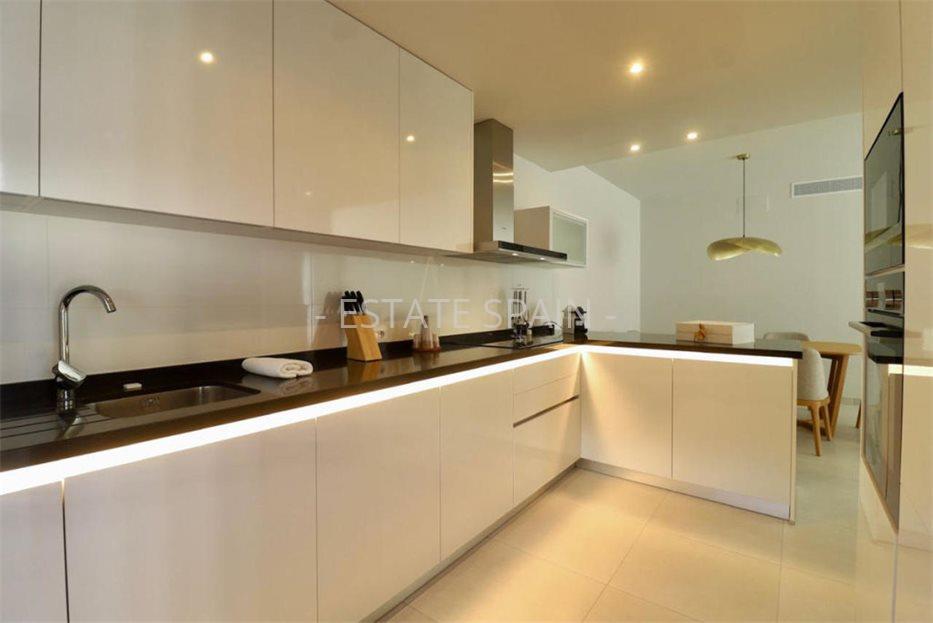 Вилла в Эстепоне 132 м2 №VL23103730E3  - Продажа - 3 large