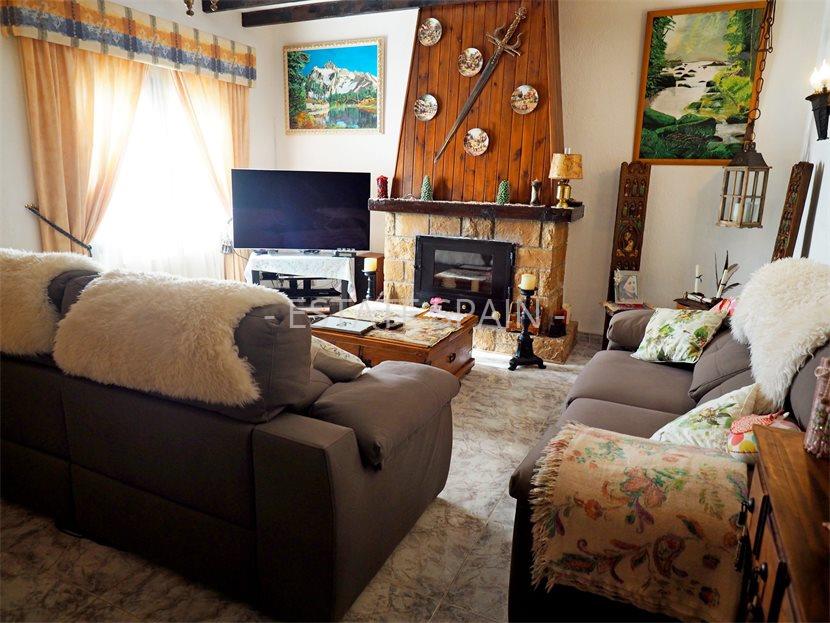 Вилла в Бусоте 2277 м2 №VL2486F665F  - Продажа - 22 large