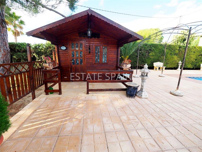 Вилла в Бусоте 2277 м2 №VL2486F665F  - Продажа - 40 large