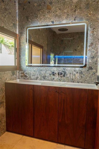 Вилла в Кальпе 377 м2 №VL25122247D6  - Продажа - 21 large