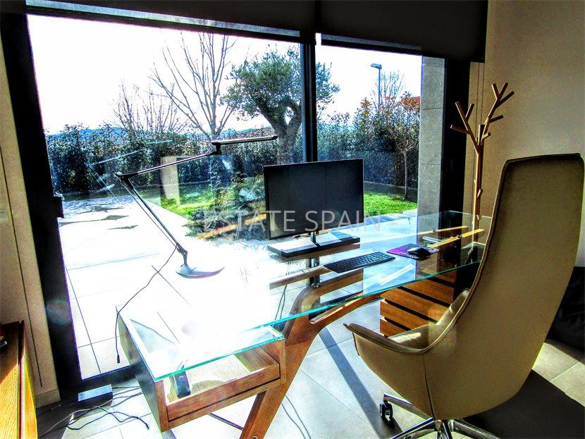 Вилла в Плайя-де-Аро 290 м2 №VL181150A0C5  - Продажа - 4 large