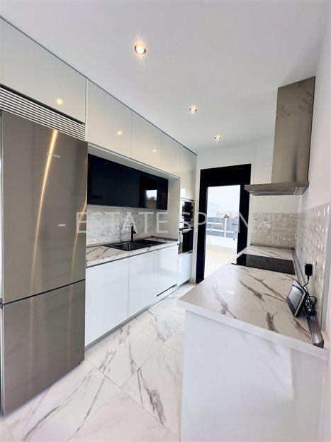 Вилла в Рохалесе 260 м2 №VL2642EC55E  - Продажа - 12 large