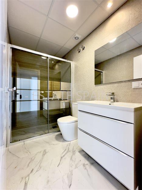 Вилла в Рохалесе 260 м2 №VL2642EC55E  - Продажа - 10 large