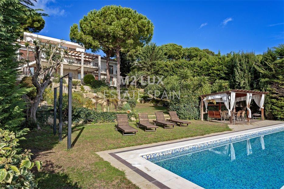 Вилла в Сан-Антони-де-Калонже 500 м2 №VL181123BBCA4  - Продажа - 4 large