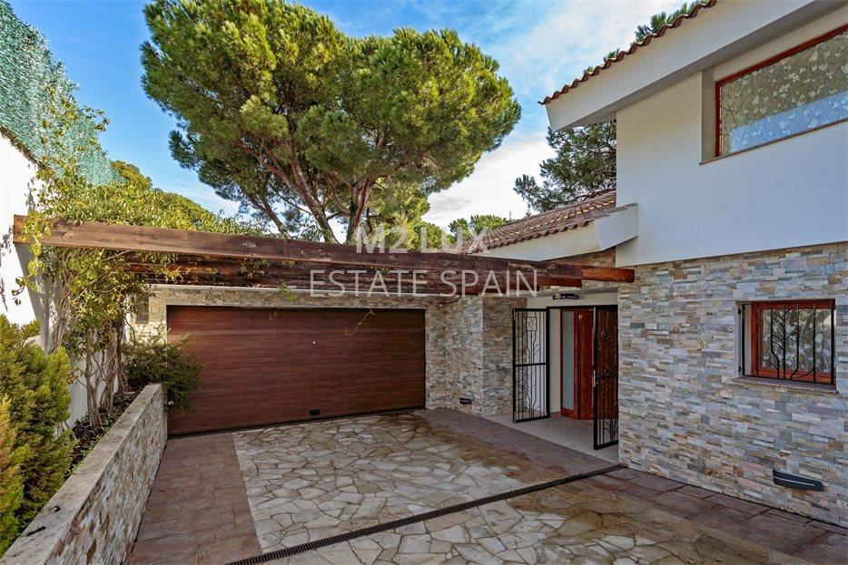 Вилла в Сан-Антони-де-Калонже 500 м2 №VL181123BBCA4  - Продажа - 12 large