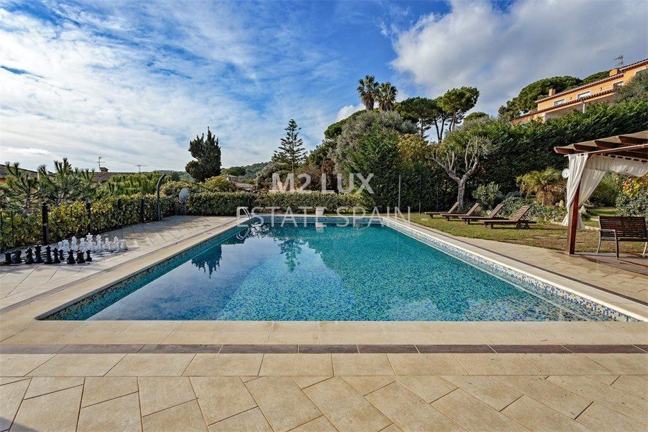 Вилла в Сан-Антони-де-Калонже 500 м2 №VL181123BBCA4  - Продажа - 26 large