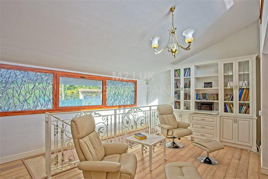 Вилла в Сан-Антони-де-Калонже 500 м2 №VL181123BBCA4  - Продажа - 13 large