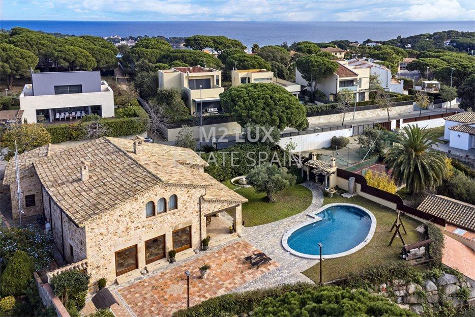 Вилла в Сан-Фелиу-де-Гишольс 515 м2 №VL24125DE69D  - Продажа - 60 large