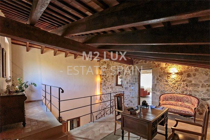 Вилла в Сан-Фелиу-де-Гишольс 515 м2 №VL24125DE69D  - Продажа - 36 preview