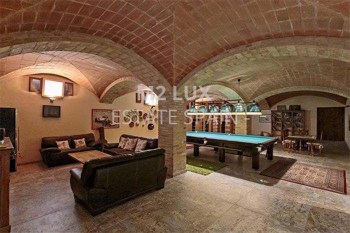 Вилла в Сан-Фелиу-де-Гишольс 515 м2 №VL24125DE69D  - Продажа - 47 preview