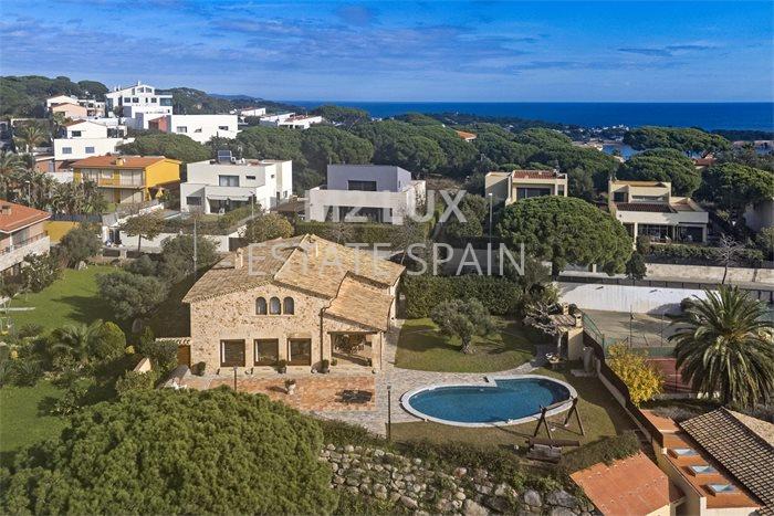 Вилла в Сан-Фелиу-де-Гишольс 515 м2 №VL24125DE69D  - Продажа - 61 preview