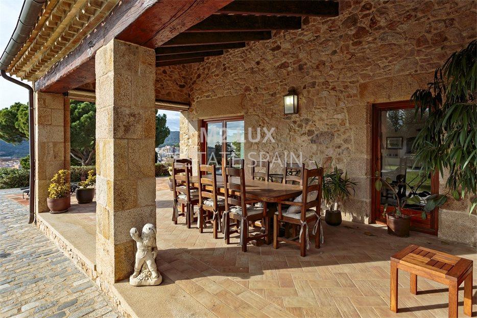 Вилла в Сан-Фелиу-де-Гишольс 515 м2 №VL24125DE69D  - Продажа - 7 large