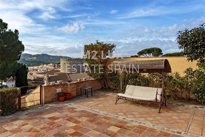 Вилла в Сан-Фелиу-де-Гишольс 515 м2 №VL24125DE69D  - Продажа - 16 preview