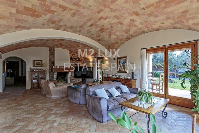 Вилла в Сан-Фелиу-де-Гишольс 515 м2 №VL24125DE69D  - Продажа - 22 preview