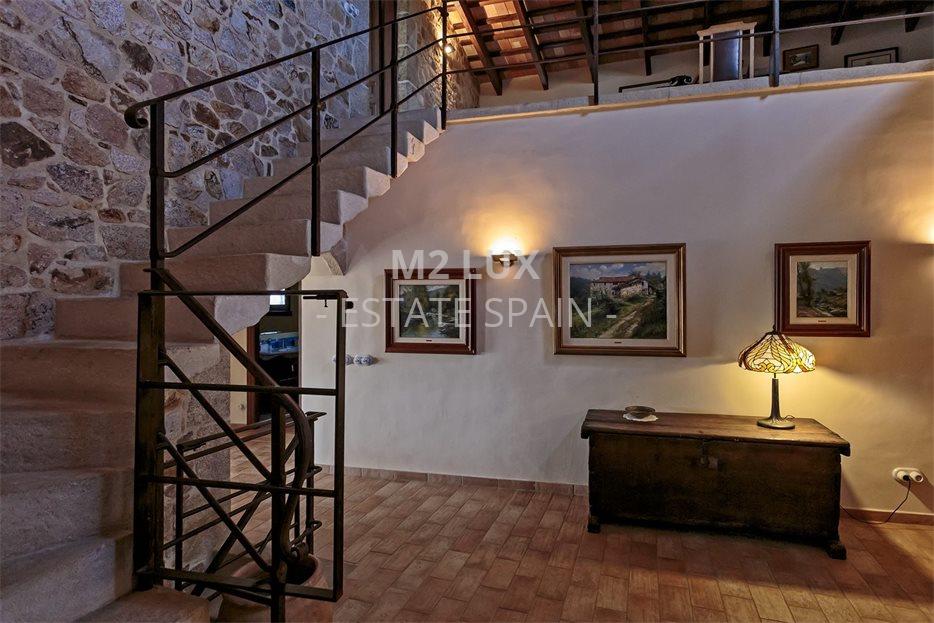 Вилла в Сан-Фелиу-де-Гишольс 515 м2 №VL24125DE69D  - Продажа - 35 large