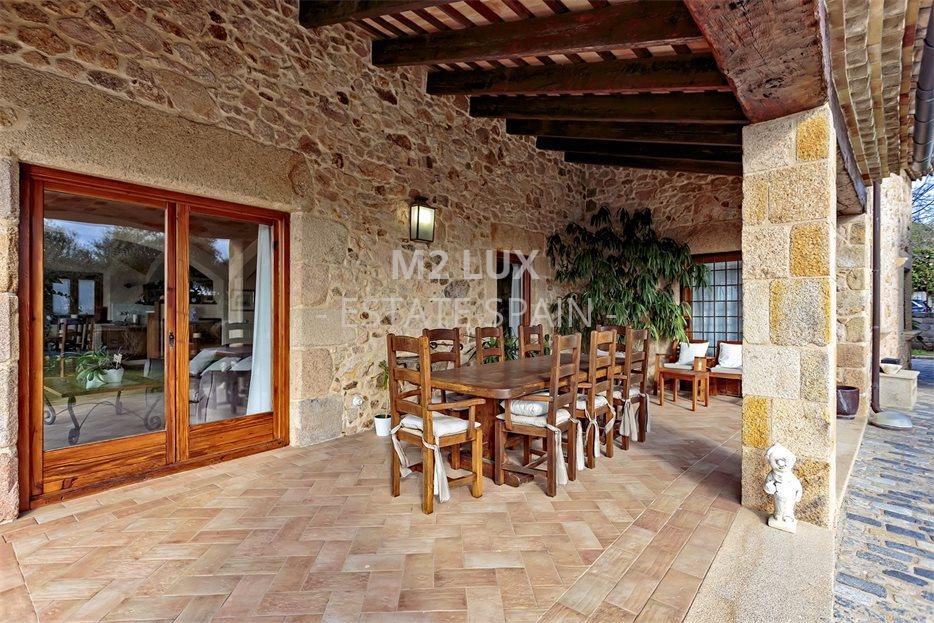 Вилла в Сан-Фелиу-де-Гишольс 515 м2 №VL24125DE69D  - Продажа - 8 large