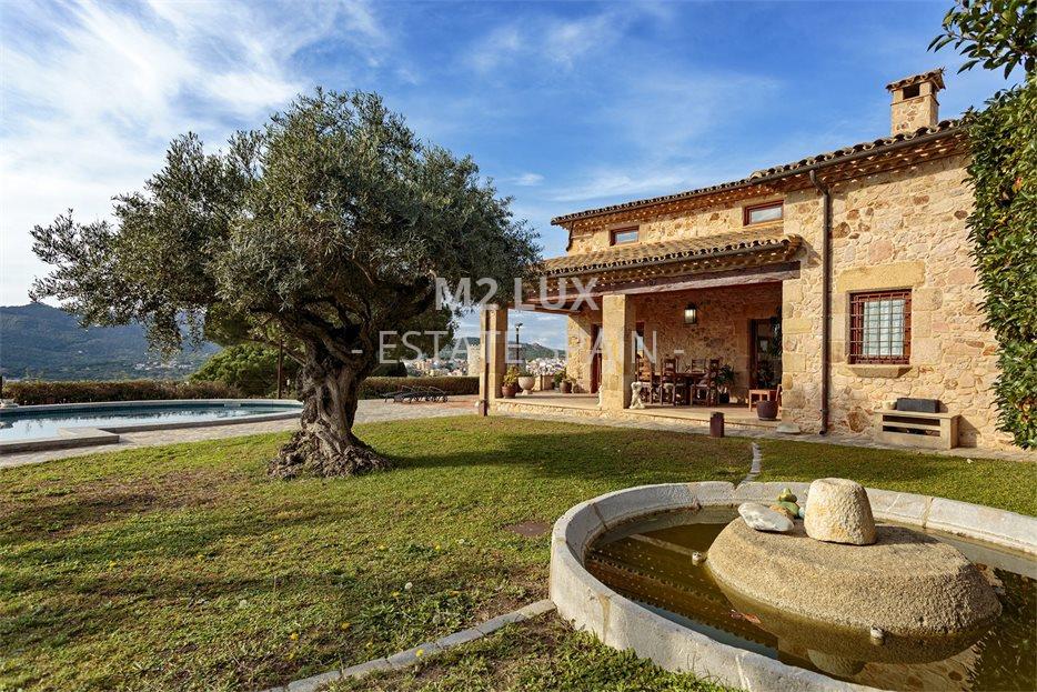 Вилла в Сан-Фелиу-де-Гишольс 515 м2 №VL24125DE69D  - Продажа - 6 large