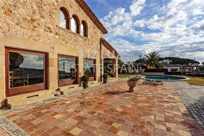 Вилла в Сан-Фелиу-де-Гишольс 515 м2 №VL24125DE69D  - Продажа - 14 preview