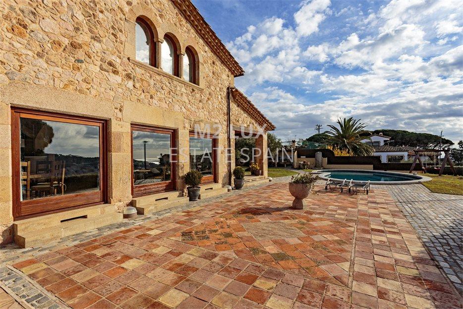 Вилла в Сан-Фелиу-де-Гишольс 515 м2 №VL24125DE69D  - Продажа - 14 large