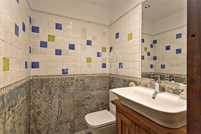 Вилла в Сан-Фелиу-де-Гишольс 515 м2 №VL24125DE69D  - Продажа - 55 preview