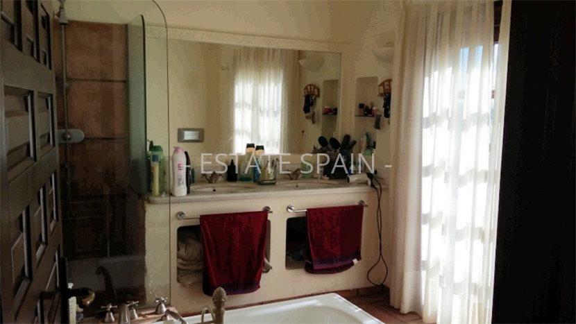 Вилла в Эстепоне 177 м2 №VL22217D66A8  - Продажа - 25 preview