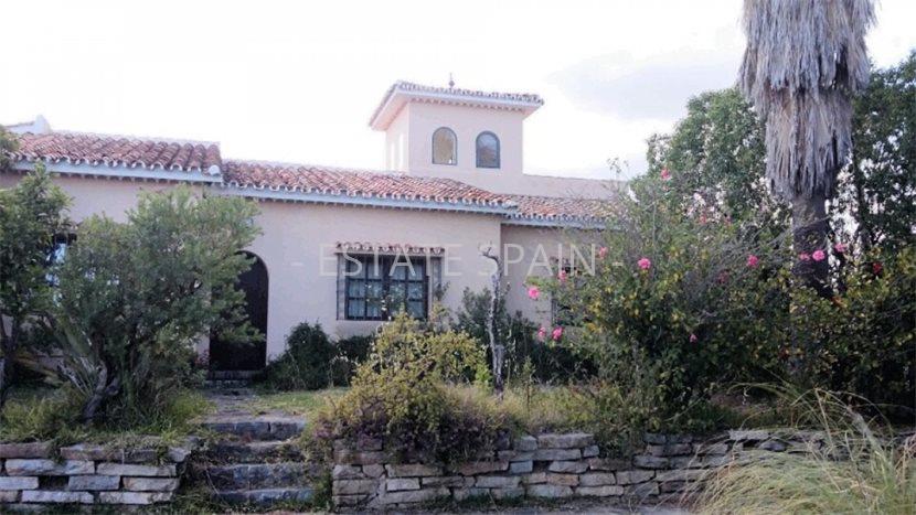 Вилла в Эстепоне 177 м2 №VL22217D66A8  - Продажа - 2 preview