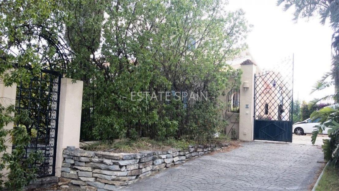 Вилла в Эстепоне 177 м2 №VL22217D66A8  - Продажа - 30 large