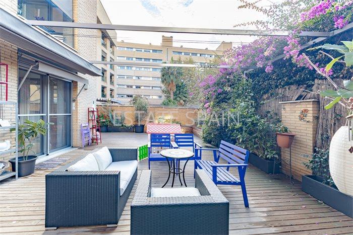 Апартаменты в Барселоне 102 м2 №ART2212614D7C  - Продажа - 1 preview