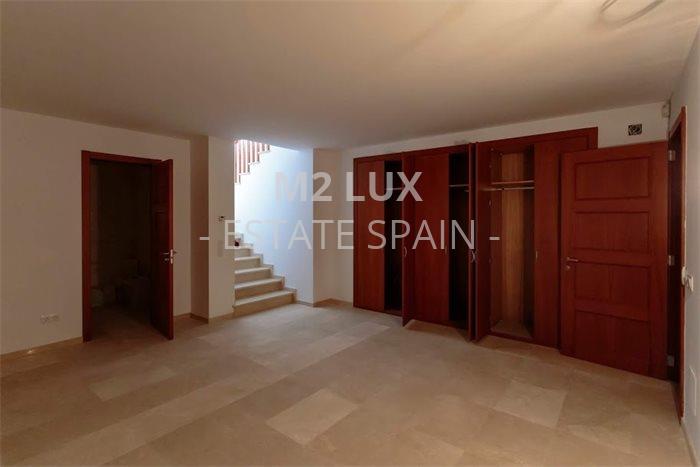 Дом в Кастель-Пладжа-де-Аро 441 м2 №VL191943898  - Продажа - 9 preview