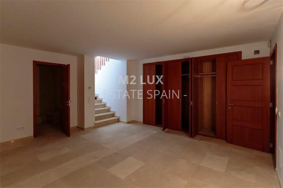 Дом в Кастель-Пладжа-де-Аро 441 м2 №VL191943898  - Продажа - 9 large