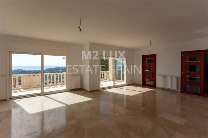 Дом в Кастель-Пладжа-де-Аро 441 м2 №VL191943898  - Продажа - 25 preview