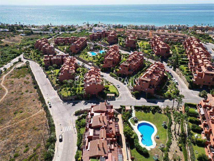 Дуплекс в Эстепоне 174 м2 №BL231046F289  - Продажа - 28 large