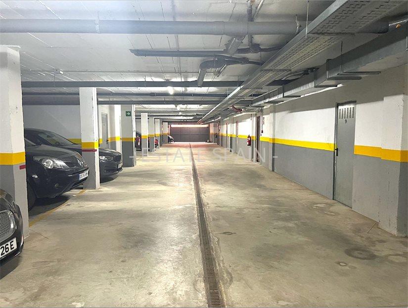 Дуплекс в Эстепоне 174 м2 №BL231046F289  - Продажа - 50 large