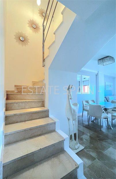 Дуплекс в Эстепоне 174 м2 №BL231046F289  - Продажа - 35 large