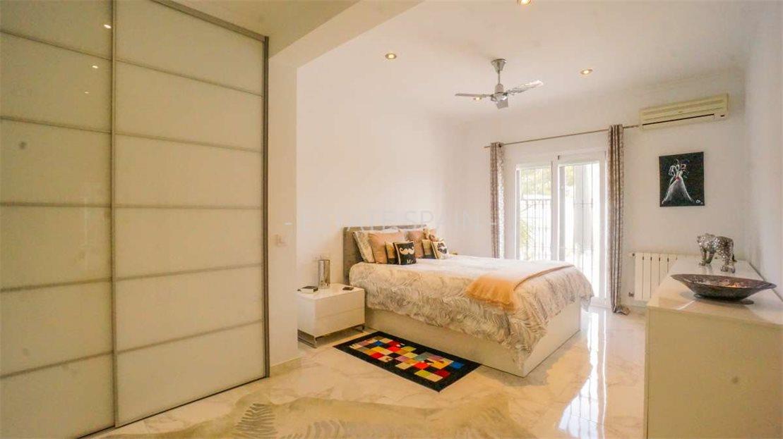 Вилла в Кальпе 262 м2 №VL218307598A  - Продажа - 30 large