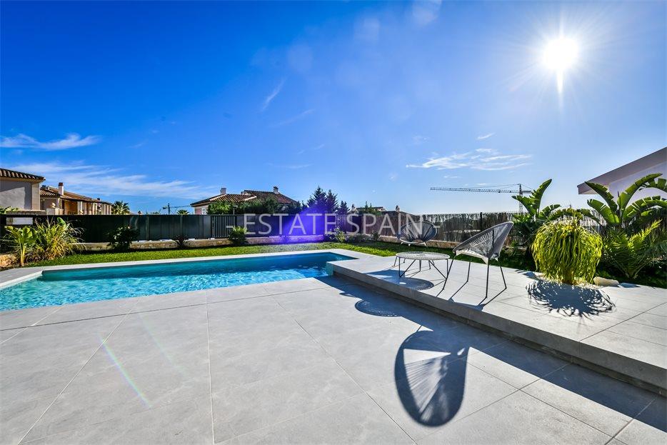 Вилла в Урбанизации Сьерра-Кортина 300 м2 №VL203353631  - Продажа - 11 large