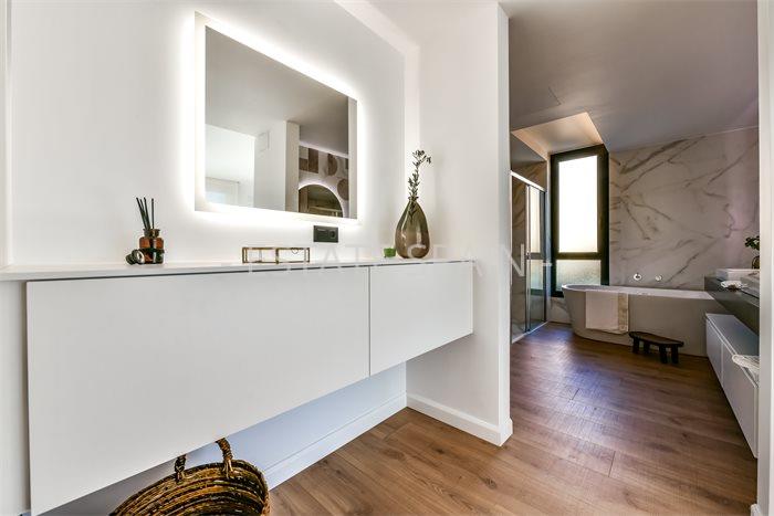 Вилла в Урбанизации Сьерра-Кортина 300 м2 №VL203353631  - Продажа - 34 preview