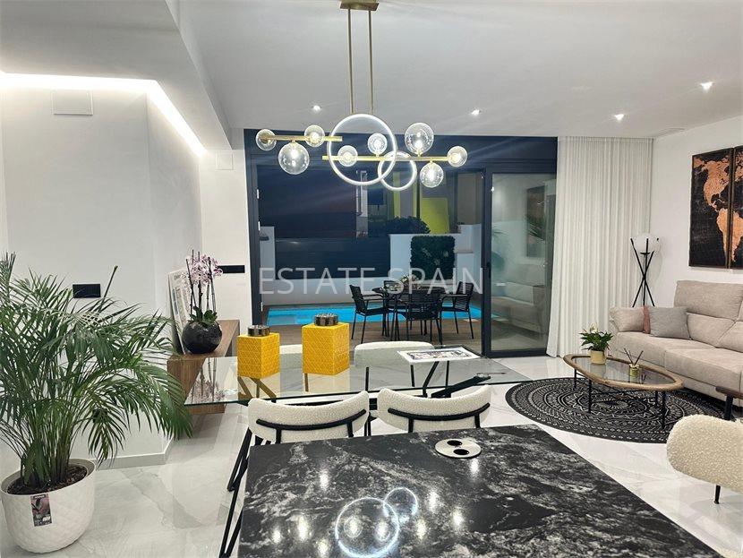 Вилла в Сан-Педро-дель-Пинатар 151 м2 №VL251010D5C96  - Продажа - 3 large