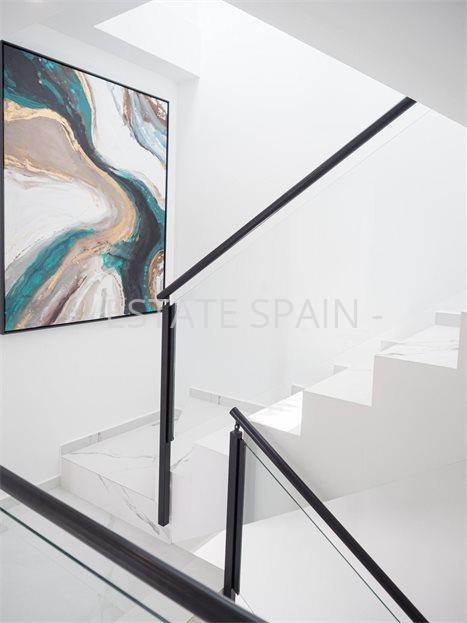 Вилла в Сан-Педро-дель-Пинатар 151 м2 №VL251010D5C96  - Продажа - 43 large