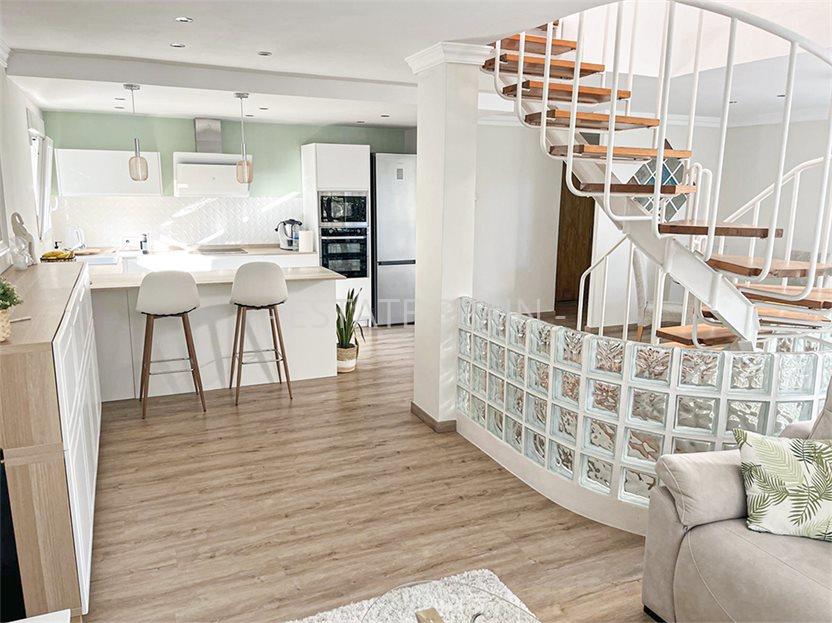 Таунхаус в Кальвия 170 м2 №BL25799D8D2  - Продажа - 4 large