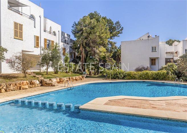 Таунхаус в Кальвия 170 м2 №BL25799D8D2  - Продажа - 1 preview