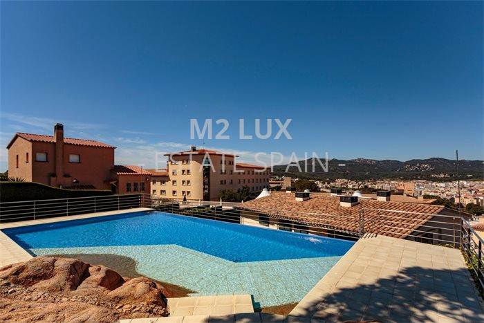 Таунхаус в Сан-Фелиу-де-Гишольс 199 м2 №BL2011125358  - Продажа - 39 preview