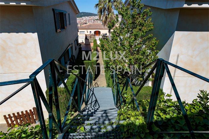 Таунхаус в Сан-Фелиу-де-Гишольс 199 м2 №BL2011125358  - Продажа - 44 preview