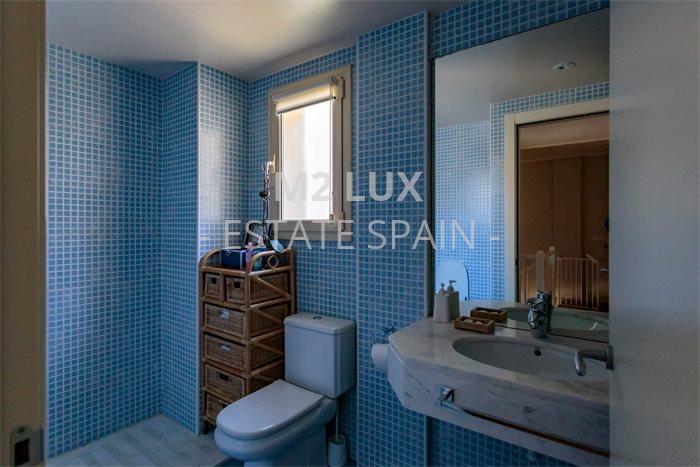 Таунхаус в Сан-Фелиу-де-Гишольс 199 м2 №BL2011125358  - Продажа - 21 preview